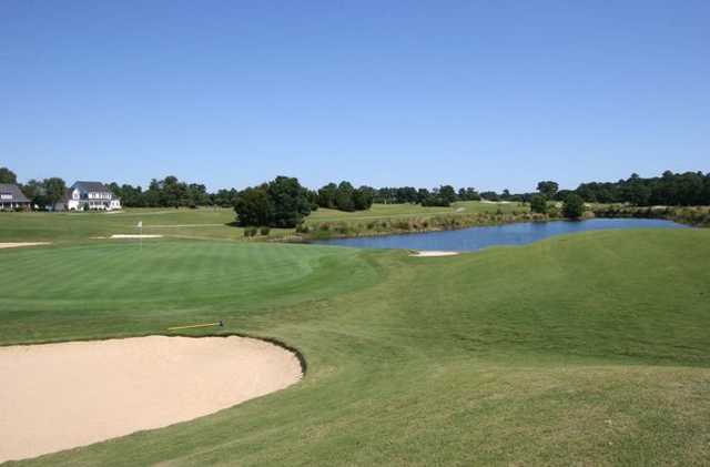 The Carolina Club - photo 3