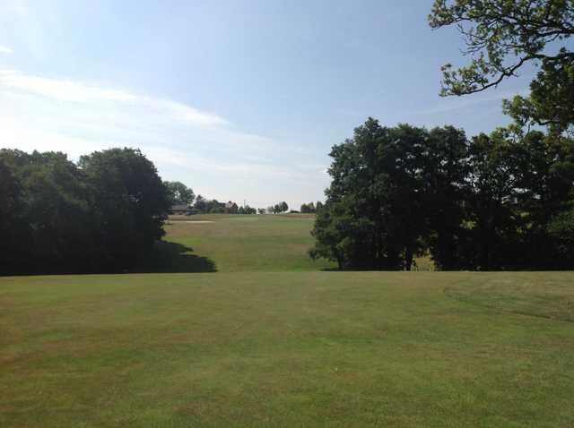 Hamptworth Golf & Country Club - photo 3