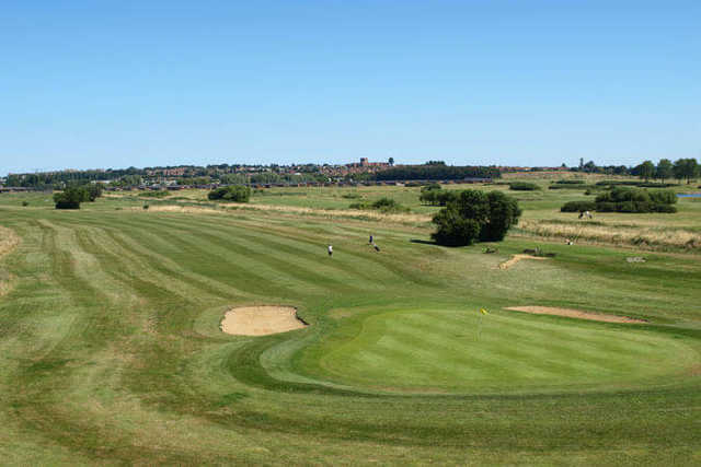 Searles Resort Golf Club - photo 2