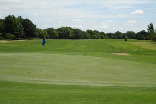 Tallgrass Country Club - photo 3