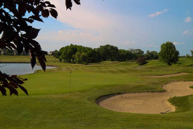Falcon Lakes Golf Course - photo 3