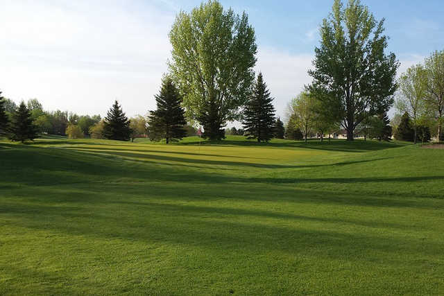 Prairiewood Municipal Golf Course - photo 4
