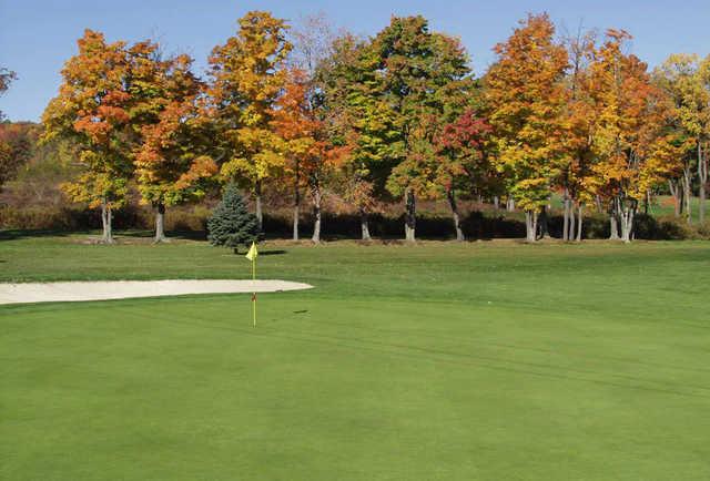 Venango Valley Inn & Golf Course - photo 3
