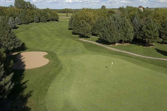 Applewood Hills Golf Course - photo 3