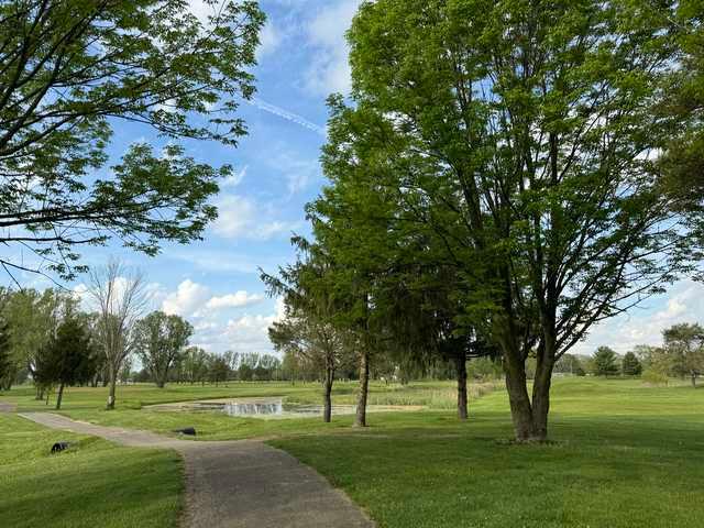 Rocky Lakes Golf Course - photo 4