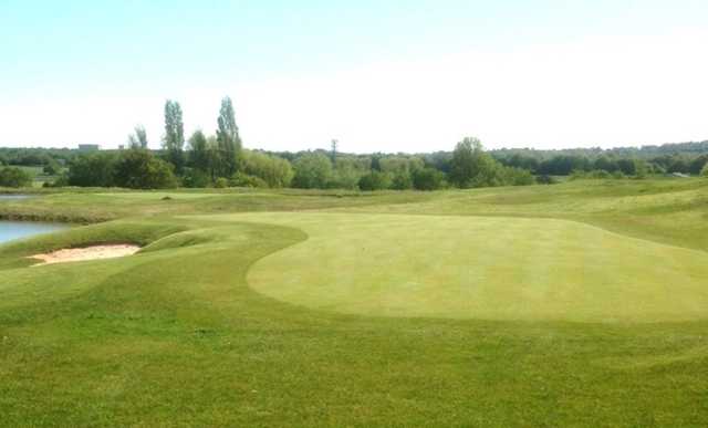 The Manor 9 Hole Golf Course - photo 3