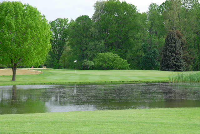 Airport Golf Course - photo 3