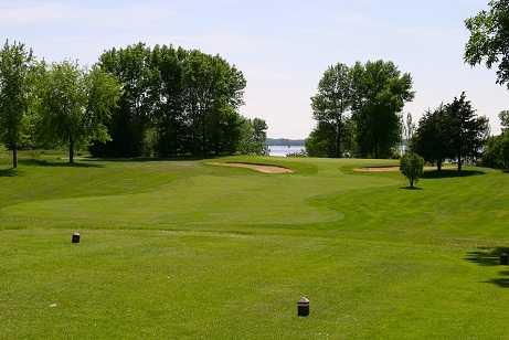 Beaver Dam Country Club - photo 3