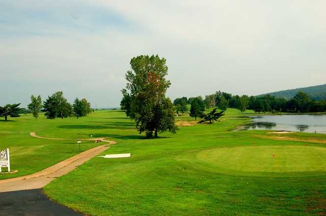 Beaver Valley Golf Club - photo 2