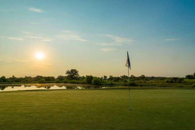 Champions Pointe Golf Club - photo 2