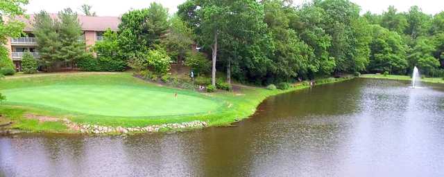 Flying Hills Golf Club - photo 2