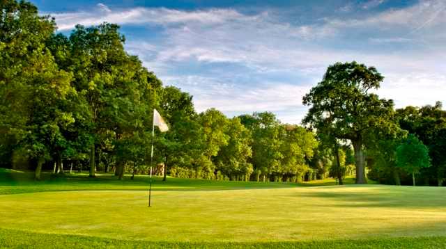 Rochester & Cobham Park - photo 3