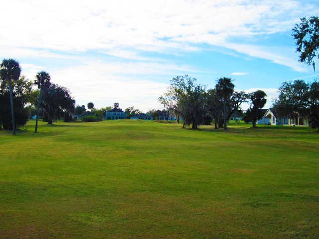 Oaks National Golf Club - photo 6