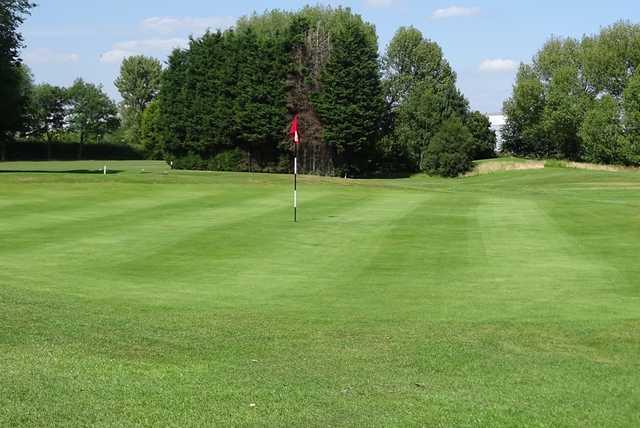 Derby Golf Course - photo 4