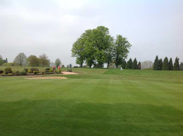 Hoebridge Golf Centre - photo 2
