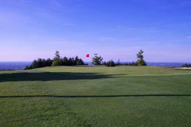 Slade Valley Golf Club - photo 2