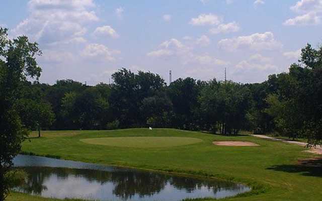 Hidden Oaks Golf Club - photo 2