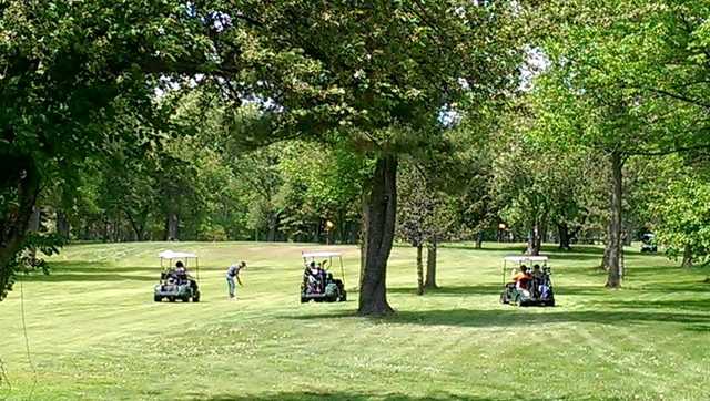 Hidden Acres Executive Golf - photo 2