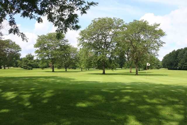 Meadowood Golf Course - photo 2