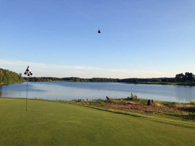 Virginia Oaks Golf Club - photo 2