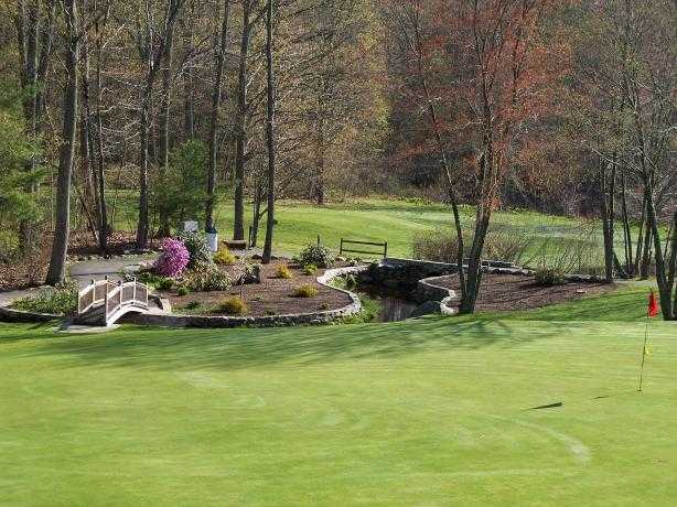 Melody Hill Golf Course - photo 2