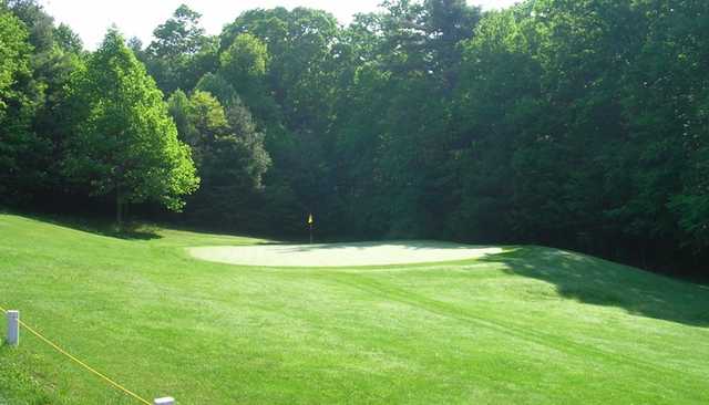 Skyland Lakes Golf Course - photo 2