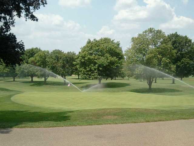 Elcona Country Club - photo 2