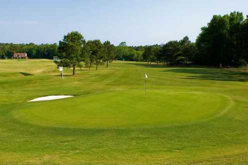 Methodist University Golf Course - photo 4