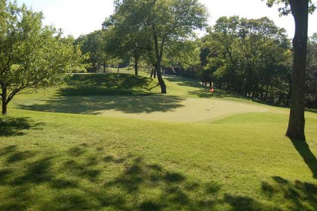 Manchester Country Club - photo 4