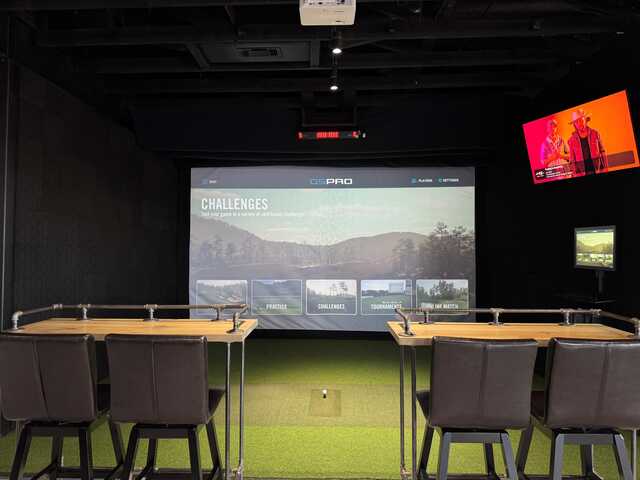 Up and Downs Golf Bar - photo 1
