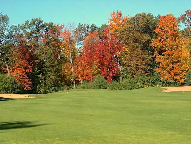 Glacier Wood Golf Club - photo 4