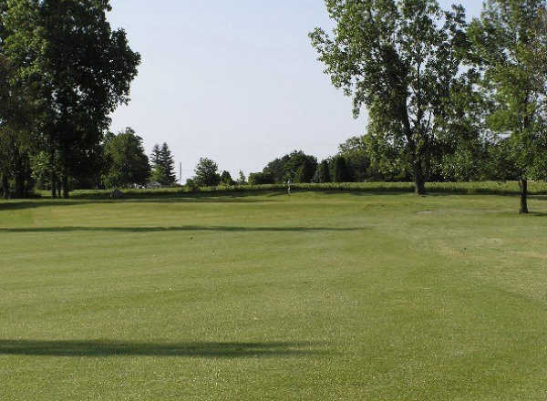 Ledge Meadows Golf Course - photo 2