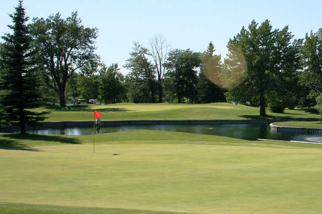 Inglewood Golf & Curling club - photo 3