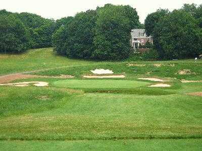 Shuttle Meadow Country Club - photo 5