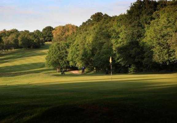 Muswell Hill Golf Club - photo 6
