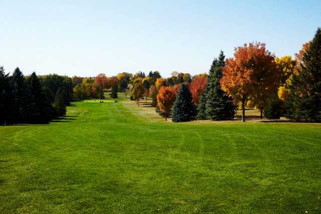 Hollydale Golf Course - photo 3