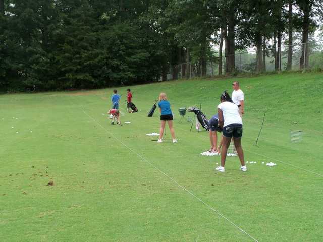 Jamestown Park Golf Course - photo 5