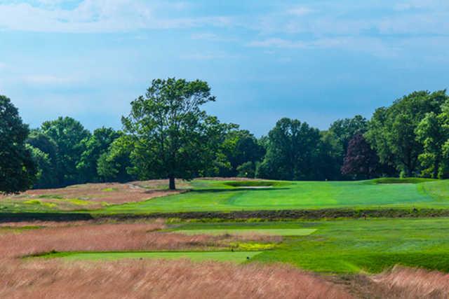 Sands Point Golf Club - photo 3