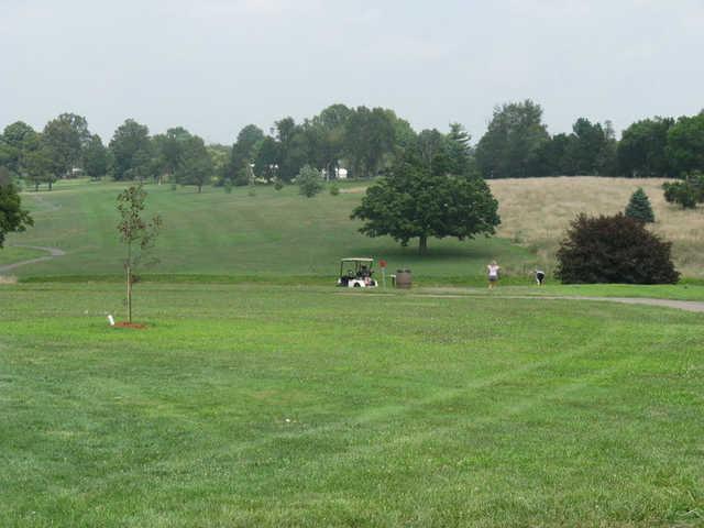 Maplehurst Golf Course - photo 1