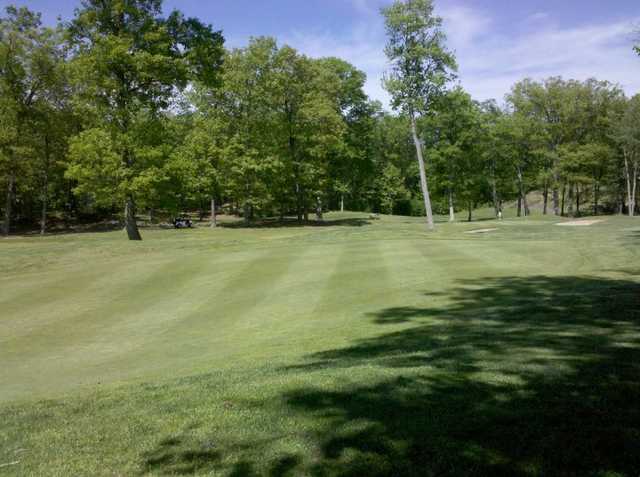 Minnechaug Golf Course - photo 5