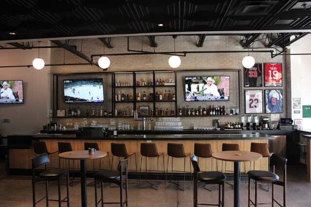 The Ironwood Bar - photo 4