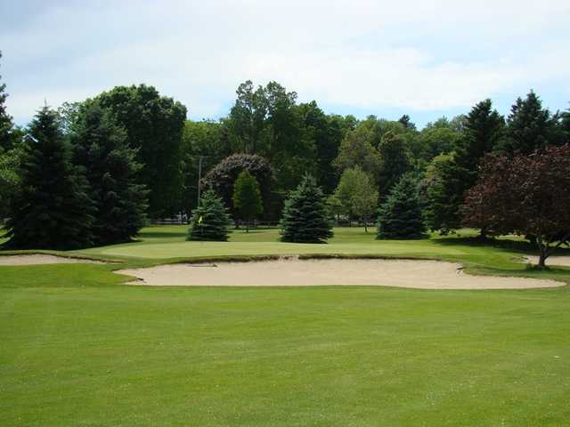White Lake Golf Club - photo 2