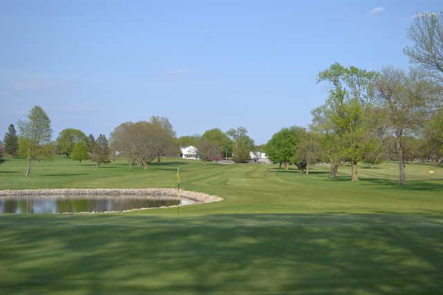 Red Carpet Golf Club