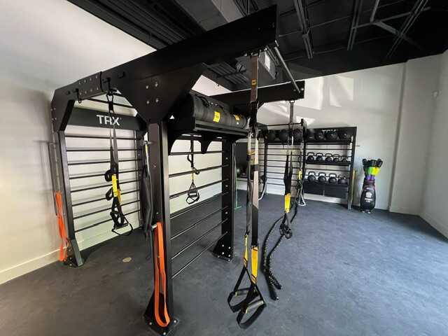Under Par Golf Lab - photo 2