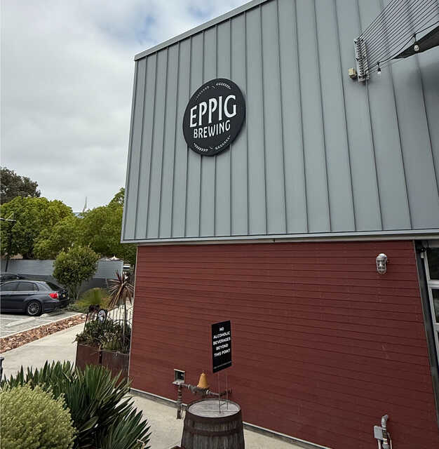 Trackman SIM at Eppig Brewing Point Loma - photo 3