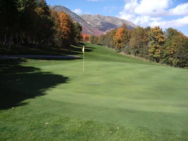 Sherwood Hills Golf Course - photo 3