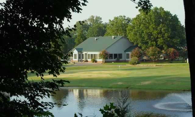 Larkhaven Golf Club - photo 5