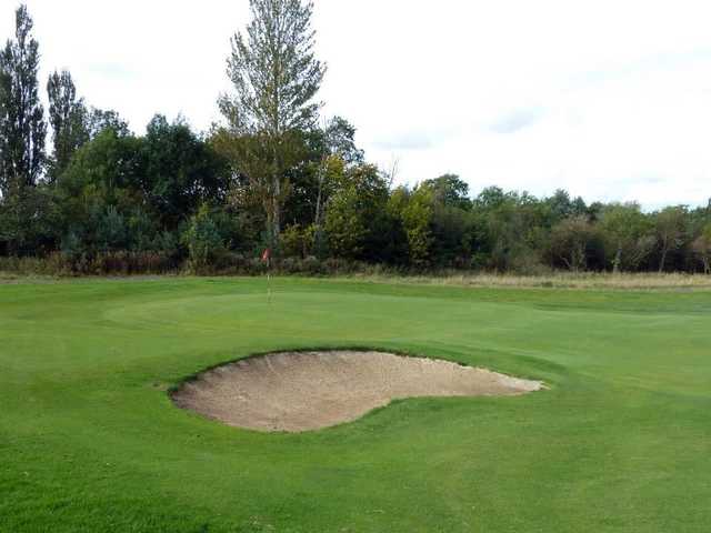 Larkhall Golf Club - photo 3