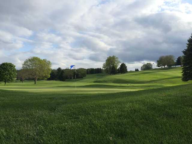 Lone Pine Golf Club