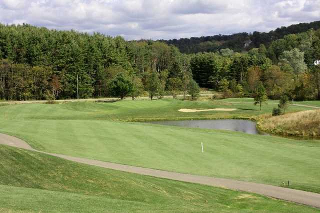 Oak Shadows Golf Club - photo 5